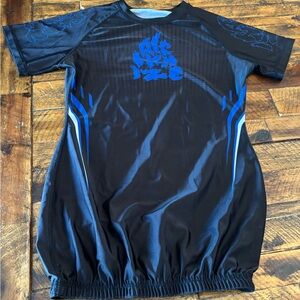 Women's Black and Blue Rash Guard